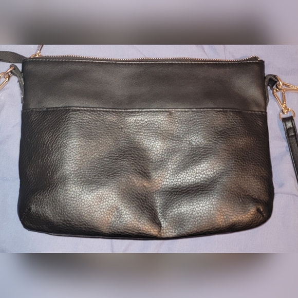 Libby Edelman Crossbody - Picture 2 of 5